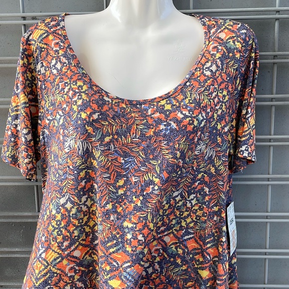 LulaRoe Geometric & Floral Perfect T Top-#0594 - Picture 3 of 12